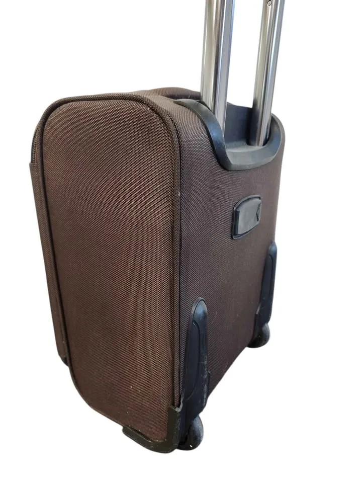 Wheeled Underseat Carry-on Bag 40x30x20cm image indicator(4)