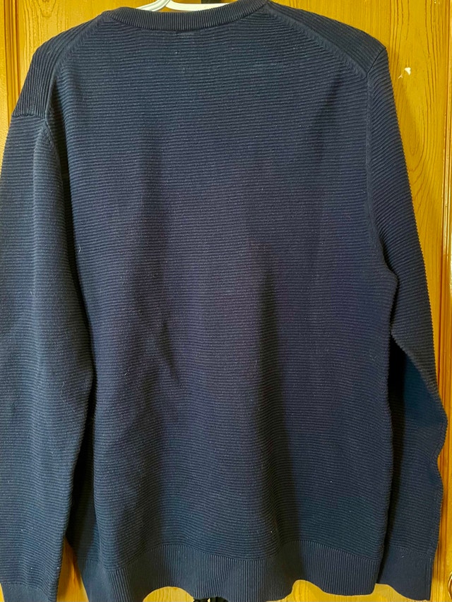 Bench NWOT Large Navy Ribbed Sweater - Like New - photo 2