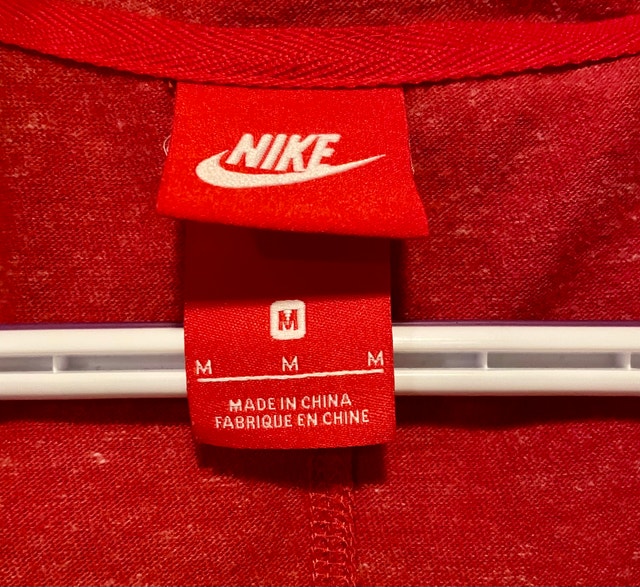 Nike - Like New Medium Team Canada Hoodie - photo 2