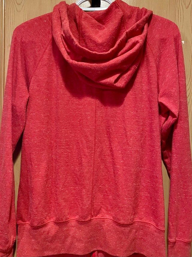Nike - Like New Medium Team Canada Hoodie - photo 3