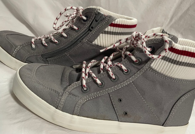 GAP Kids Size 5 High-Top Canvas Sneakers - photo 2