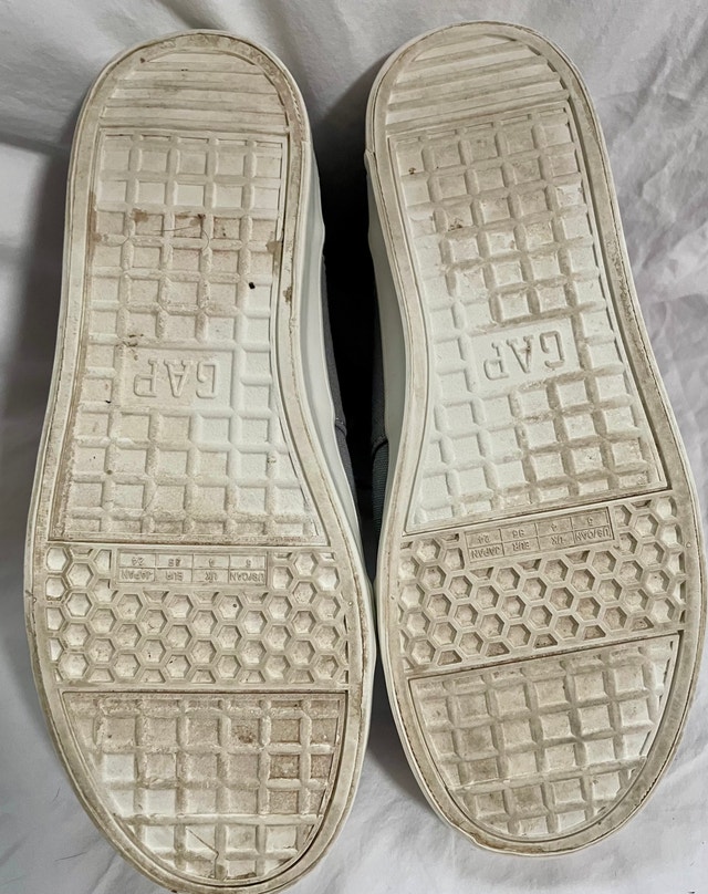 GAP Kids Size 5 High-Top Canvas Sneakers - photo 4