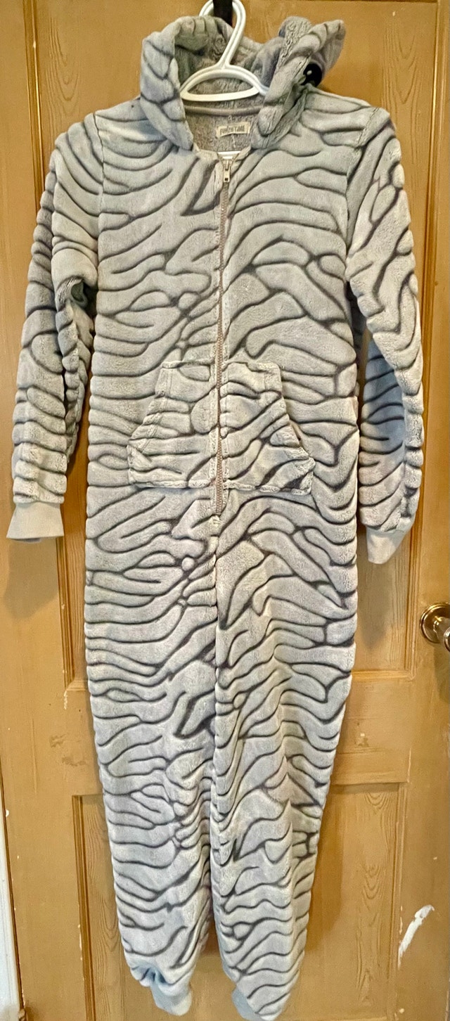 Lot of Two Youth XL Funzietime Hooded Onesies - photo 3