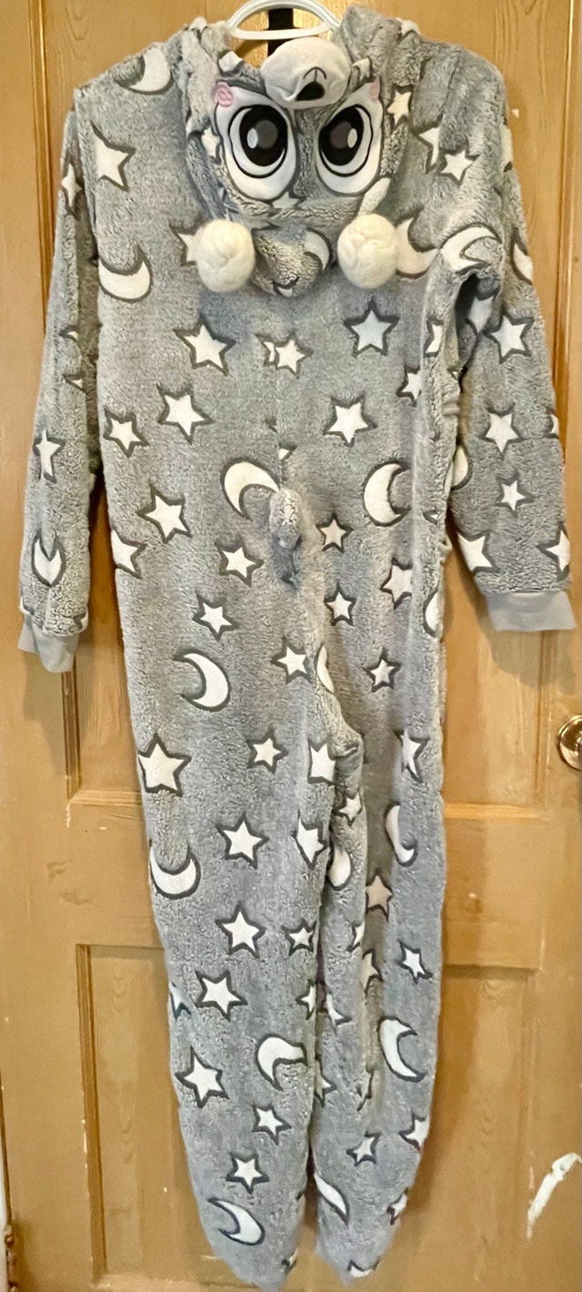 Lot of Two Youth XL Funzietime Hooded Onesies - photo 4