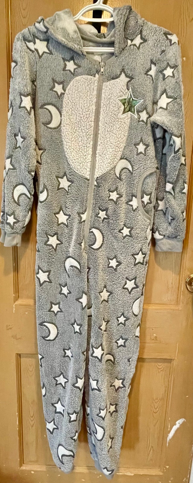 Lot of Two Youth XL Funzietime Hooded Onesies - photo 5