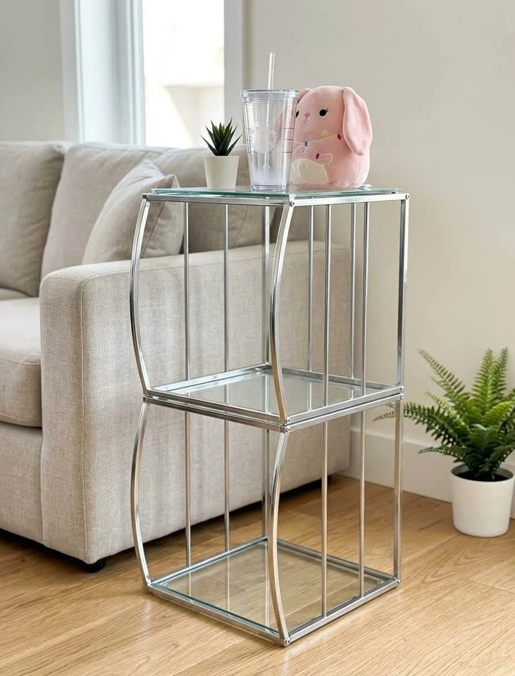 Nightstand / Side Table