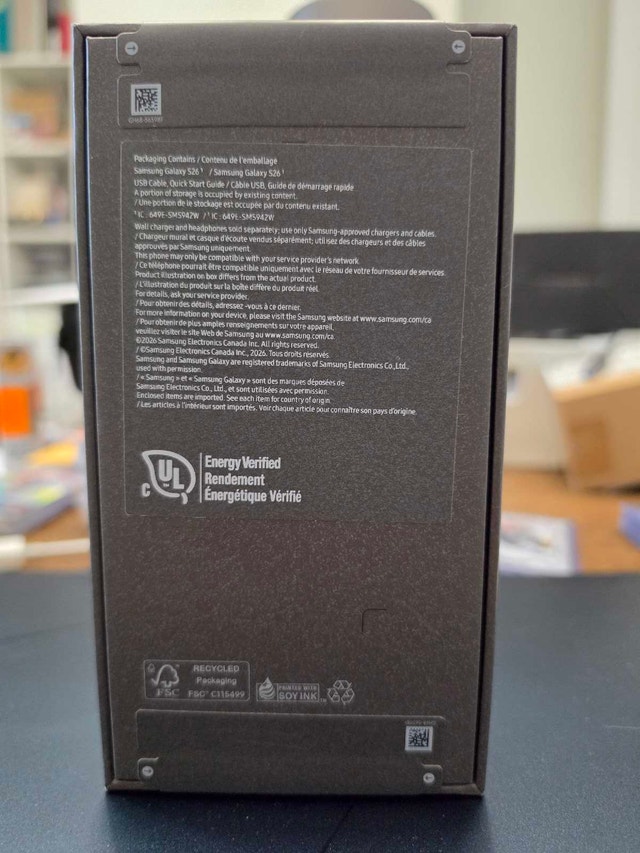 Samsung Galaxy S26 Brand New - photo 2