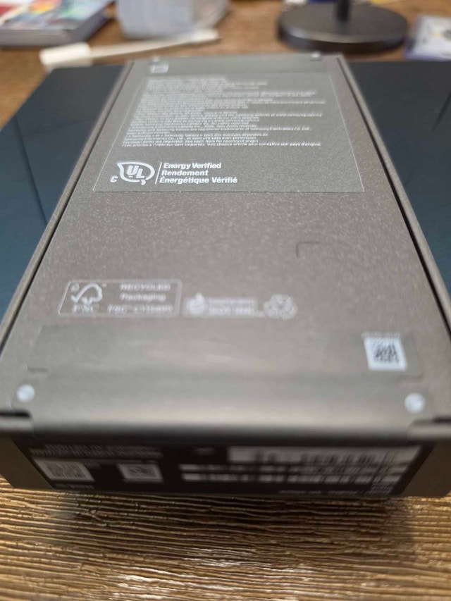 Samsung Galaxy S26 Brand New - photo 3