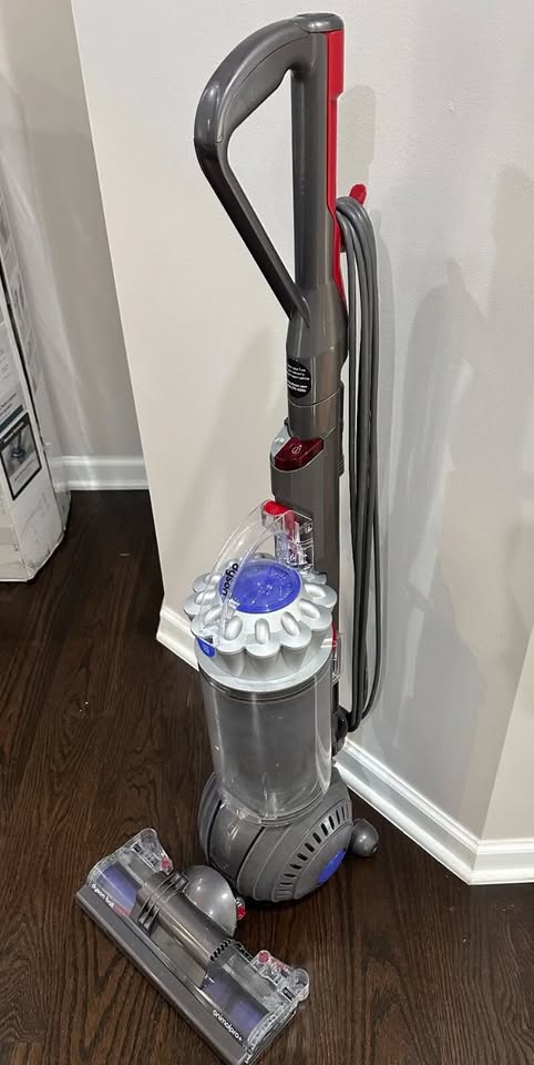 Dyson Slim Ball Multi Floor Upright Vacuum - photo 4