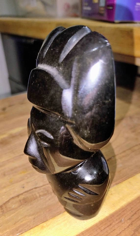 AZTEC/MAYAN GOLD SHEEN OBSIDIAN STONE CHIEF FIGURINE