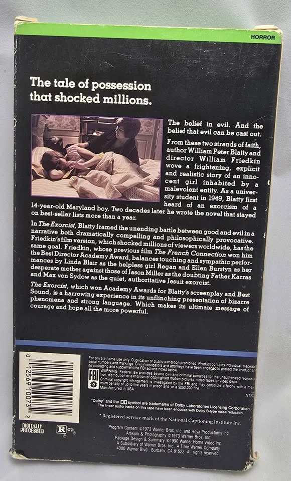 VINTAGE The Exorcist (1973) VHS and 1971 Novel - photo 4
