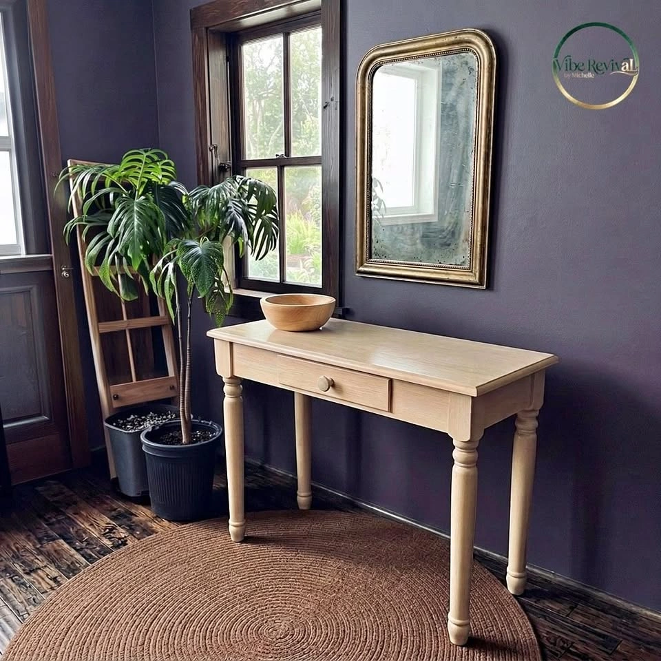 Elegant Farmhouse Entryway Sofa Table – Cathedral Taupe