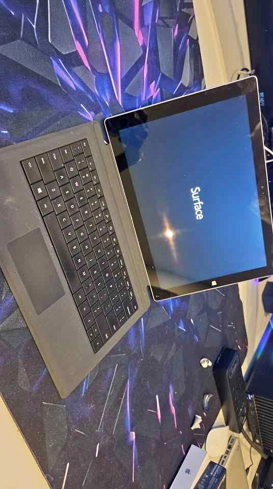Microsoft Surface Laptop