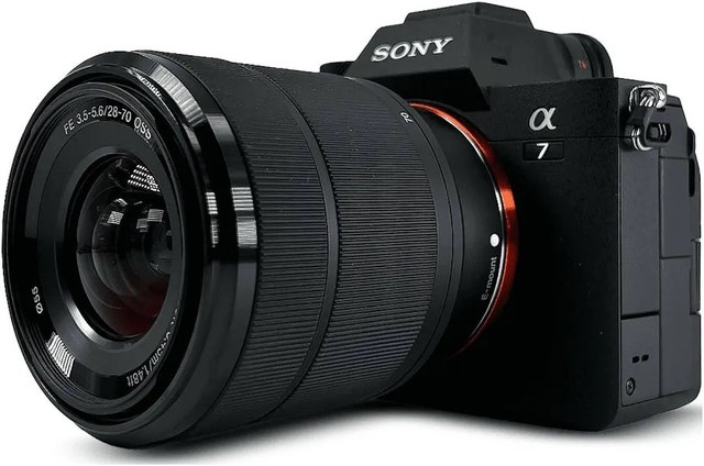 Brand New Sony a7 V Camera + 28–70mm Lens Kit – Unopened - photo 5
