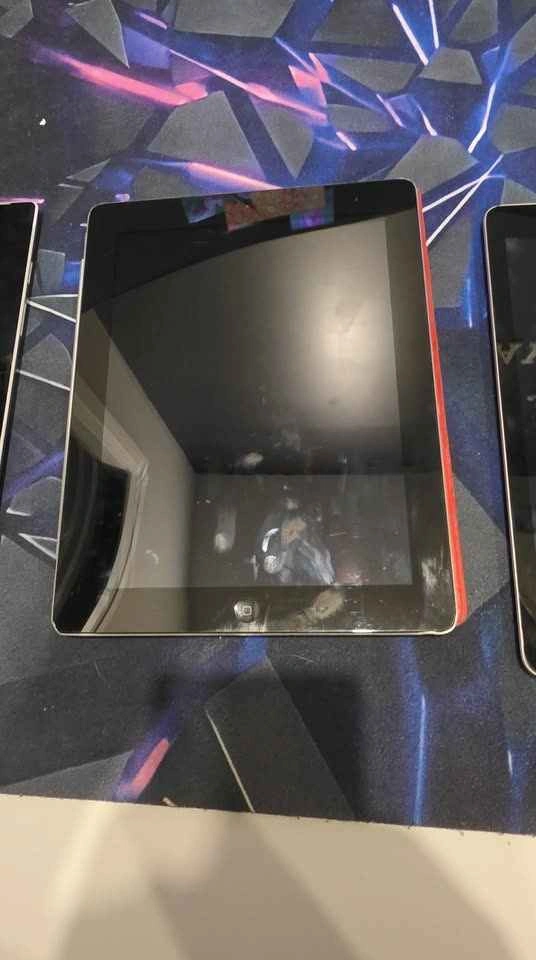 Tablets ($150 for all) - photo 3
