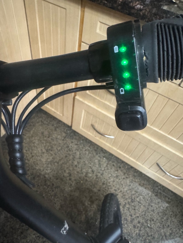 Jetson Pro Bolt E-Bike - photo 2