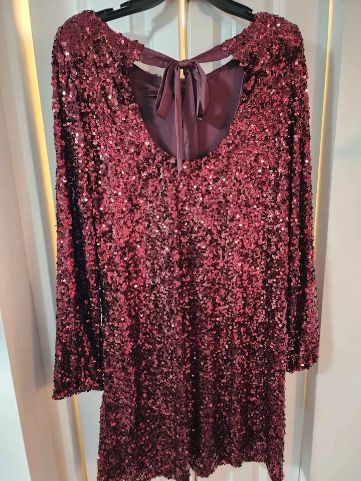 Dark red sequin dress size L - photo 2