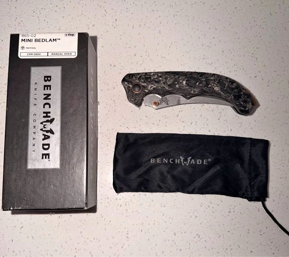 Benchmade Mini Bedlam Carbon Fiber