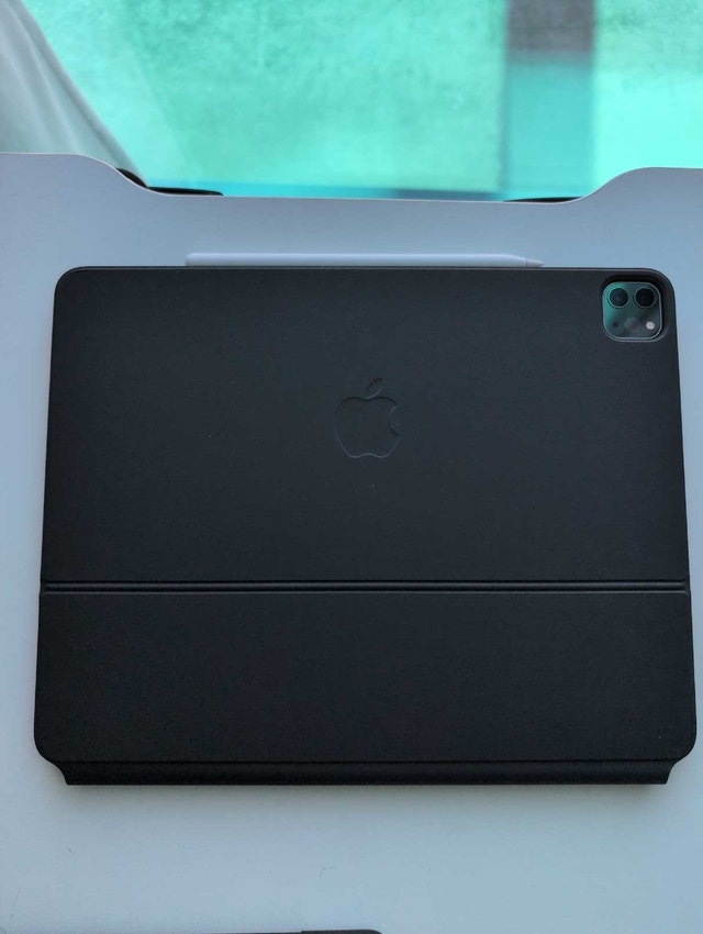 iPad Pro M1, magic keyboard case, pencil - photo 3