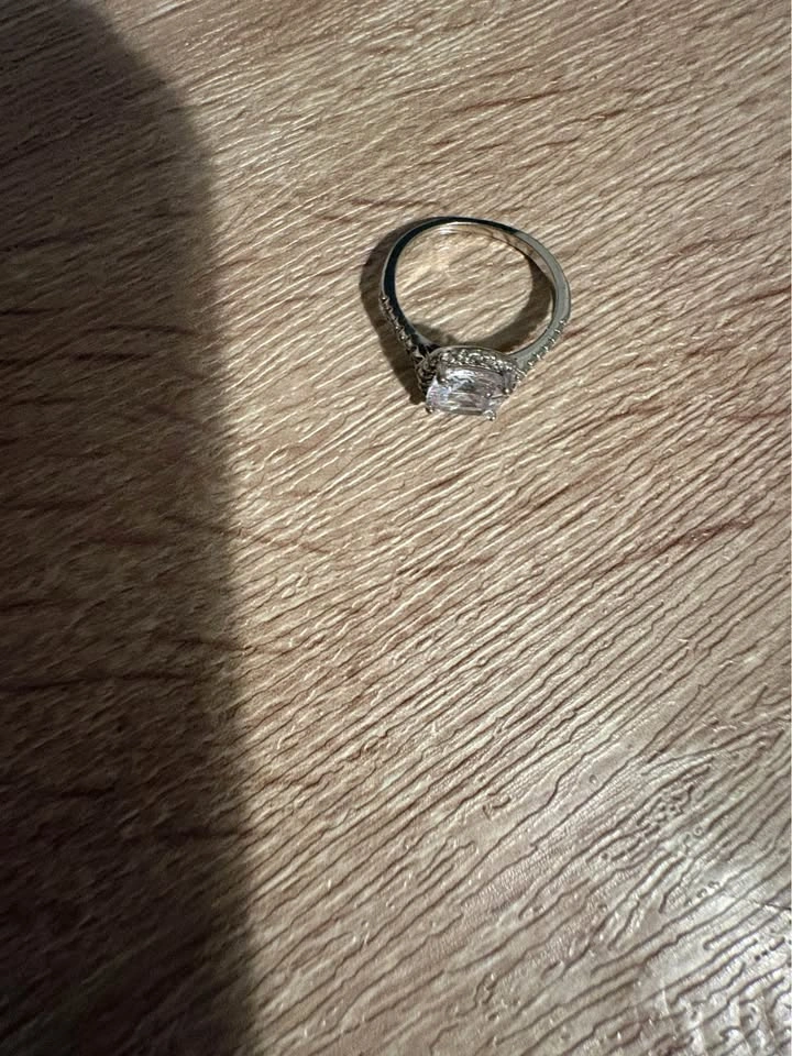 Be Sterling Silver Cushion Cut Halo Ring - photo 2