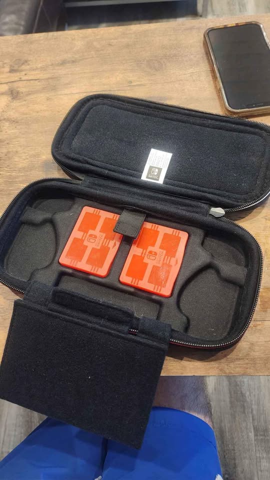 Nintendo Switch Travel Case - photo 3