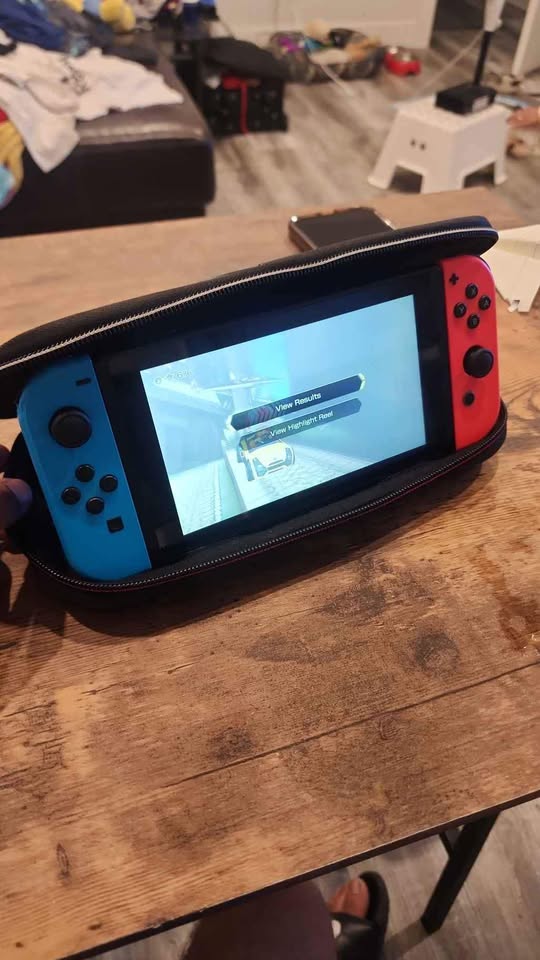 Nintendo Switch Travel Case - photo 5