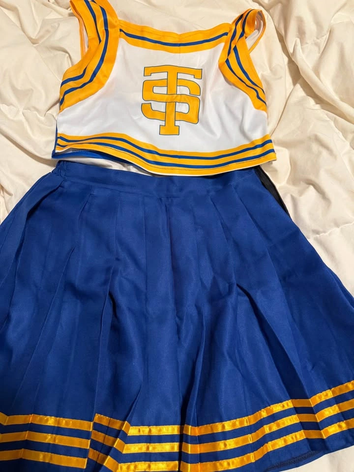 Taylor inspired Halloween costume - photo 2