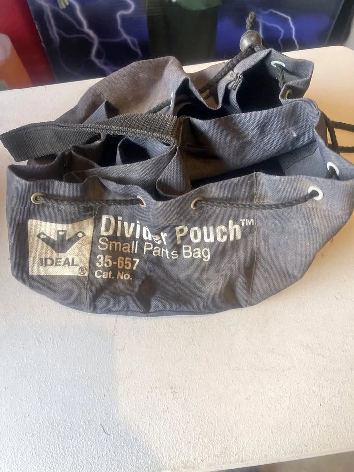 Ideal 35-657 Divider Pouch — Small Parts Bag
