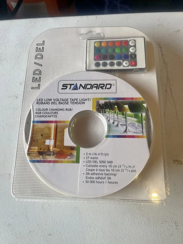 Standard LED RGB Tape Light Kit 5m (16.4 ft) with Remote — New S