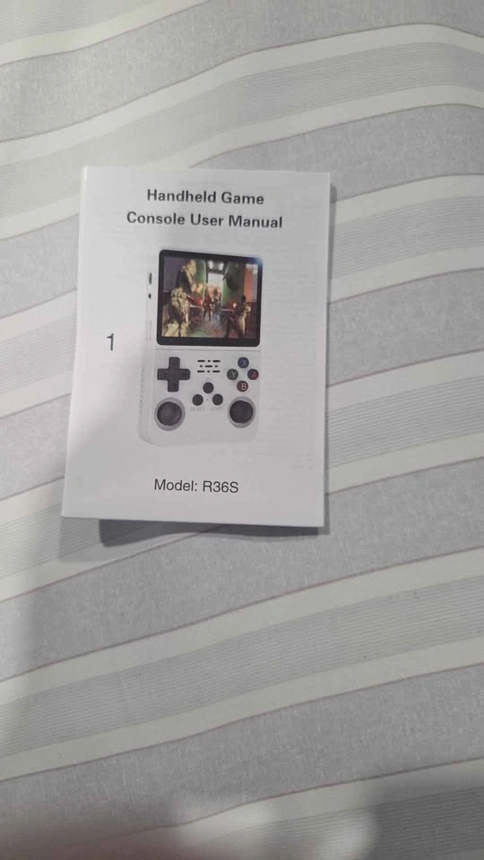 R36S Handheld Game Console - photo 2