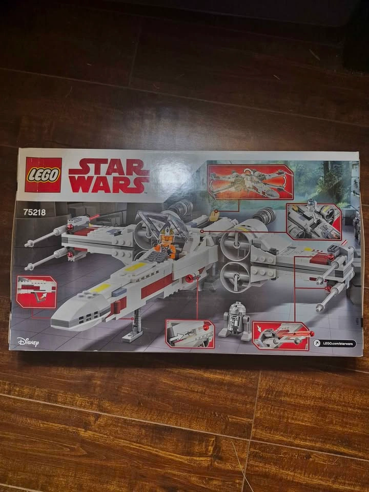 LEGO Star Wars X-wing Starfighter 75218 - photo 2