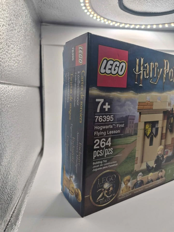 LEGO Harry Potter Hogwarts: First Flying Lesson (76395) - photo 2