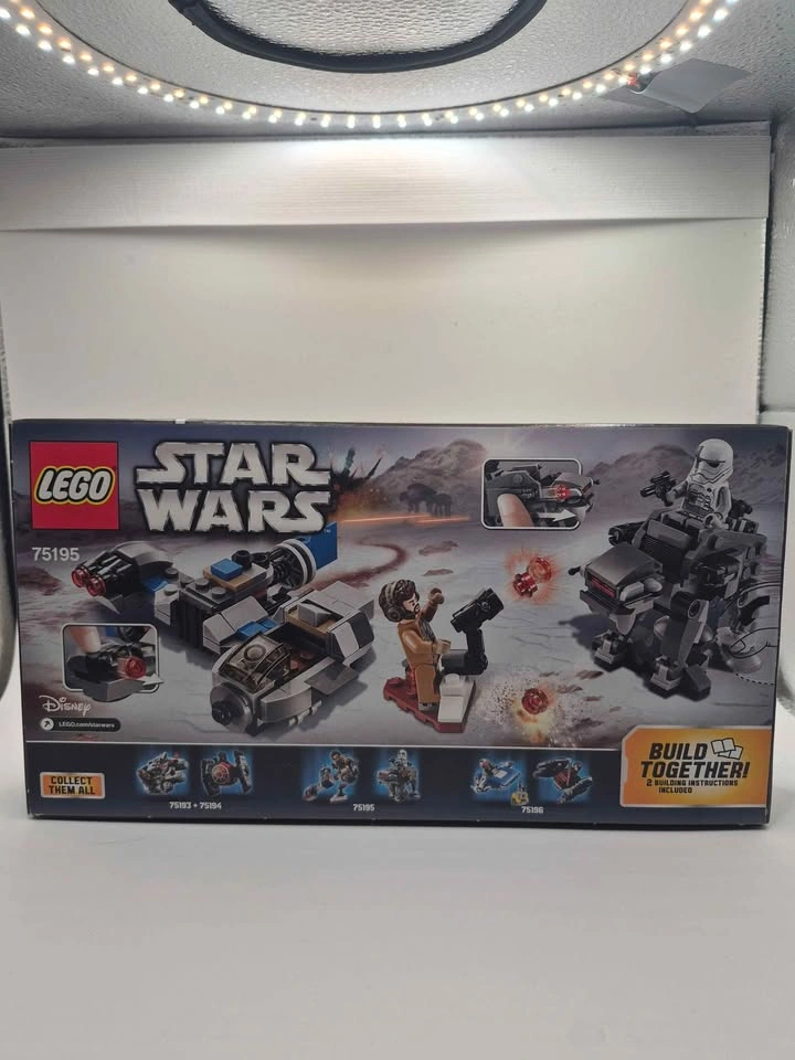 LEGO Star Wars Ski Speeder vs. First Order Walker (75195) - photo 4