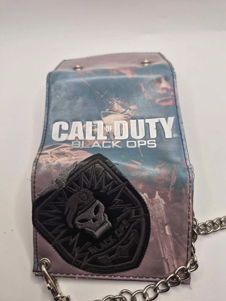 Vintage Call of Duty: Black Ops Tri-Fold Chain Wallet - photo 5