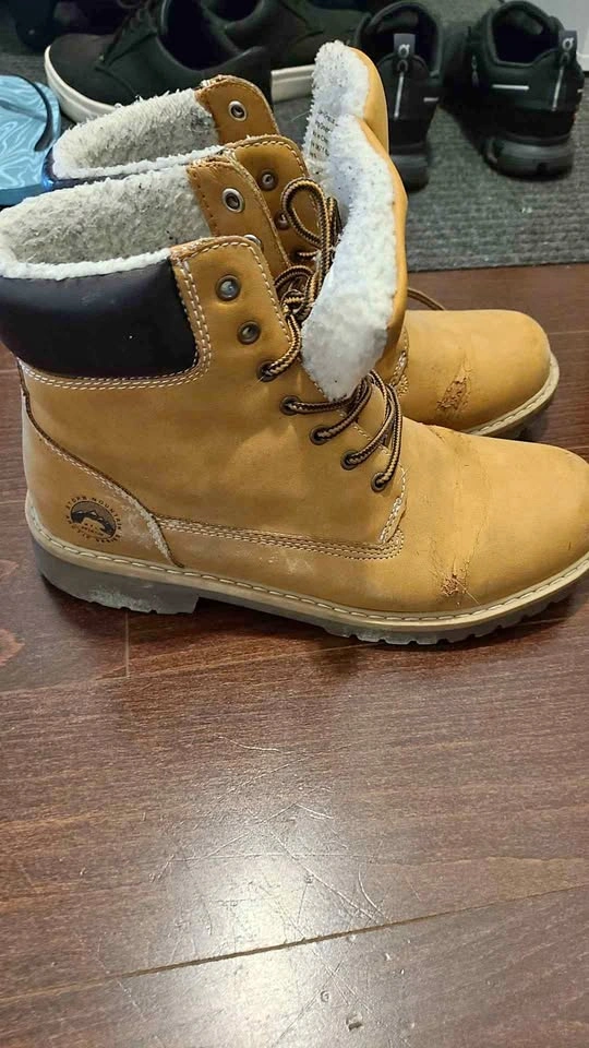 Storm Mountain Winter Boots
