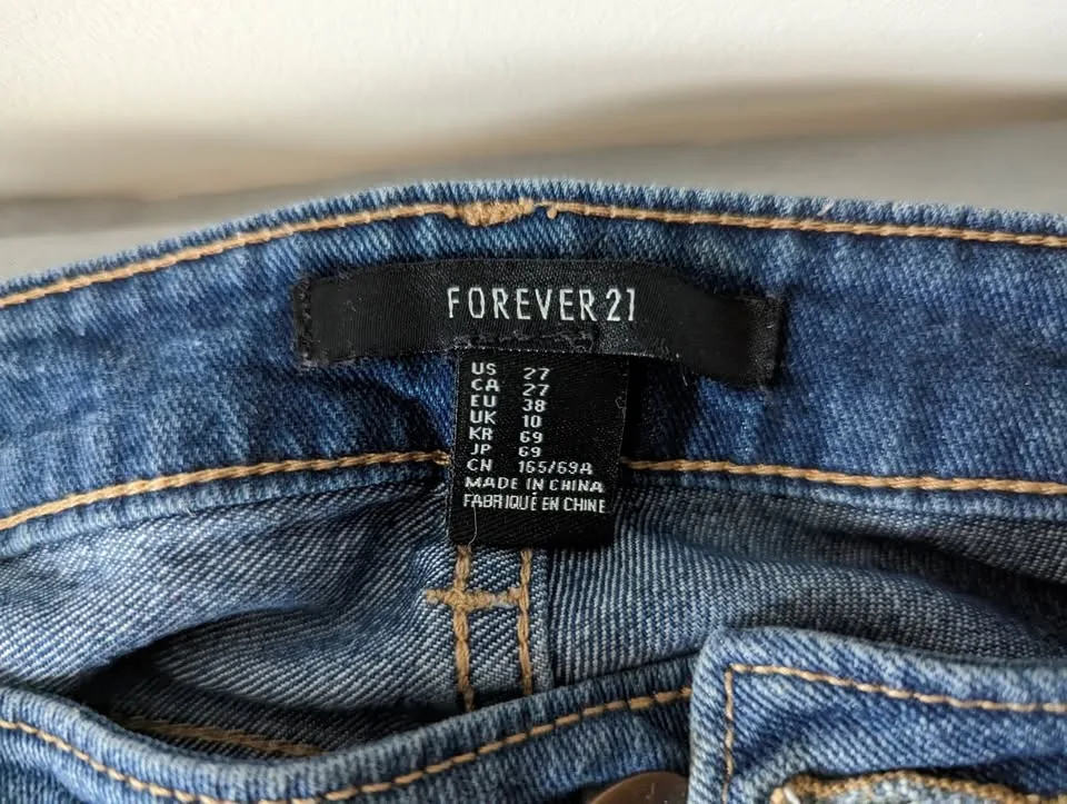 Assorted Jeans Size 27 W Forever 21, Hollister, Levi's thumbnail