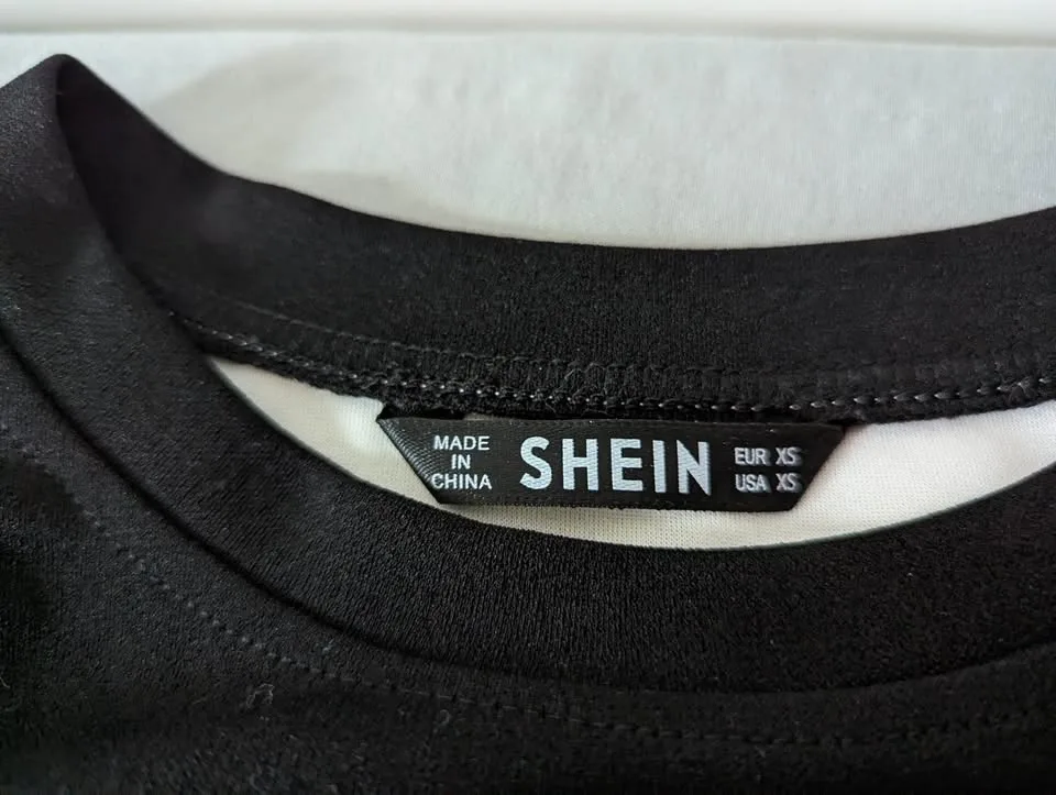 Shein Drop Shoulder Cut-and-Sew Pullover Size XS W image indicator(2)