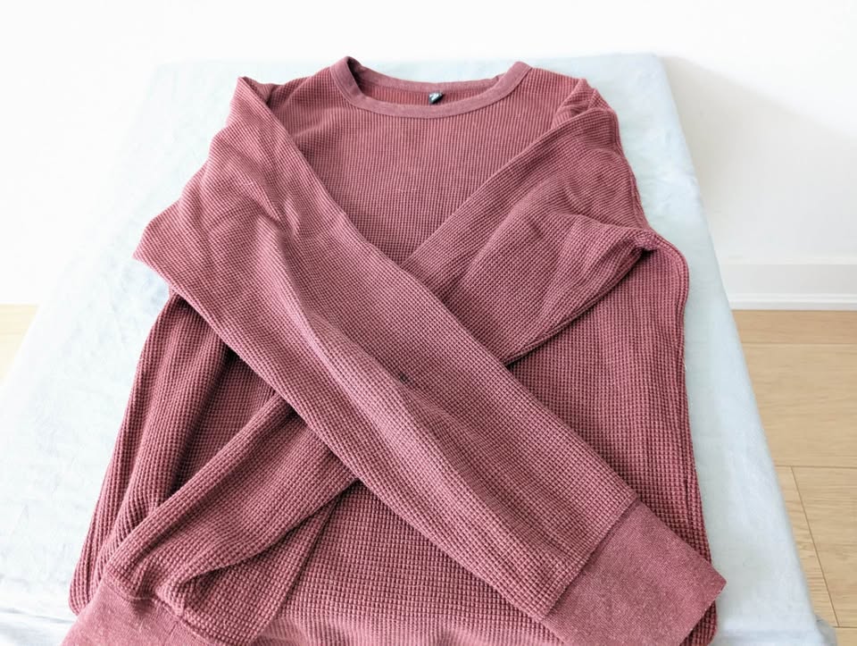 Uniqlo Burgundy Long Sleeve Size XS Mens