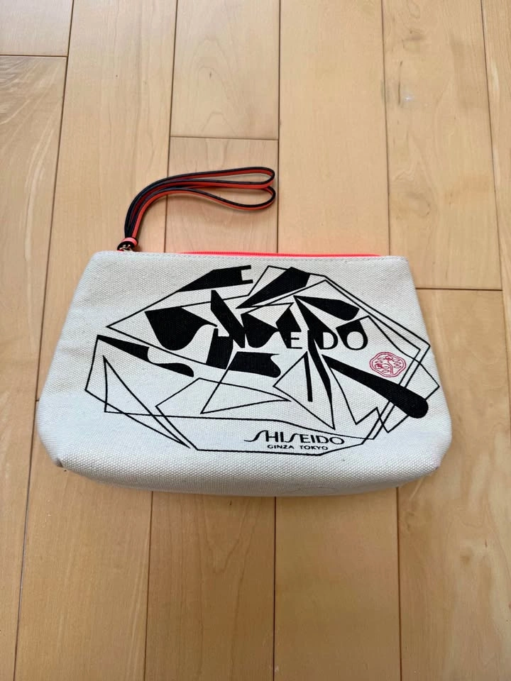 BRAND NEW Shiseido Canvas Makeup/Toiletry Bag