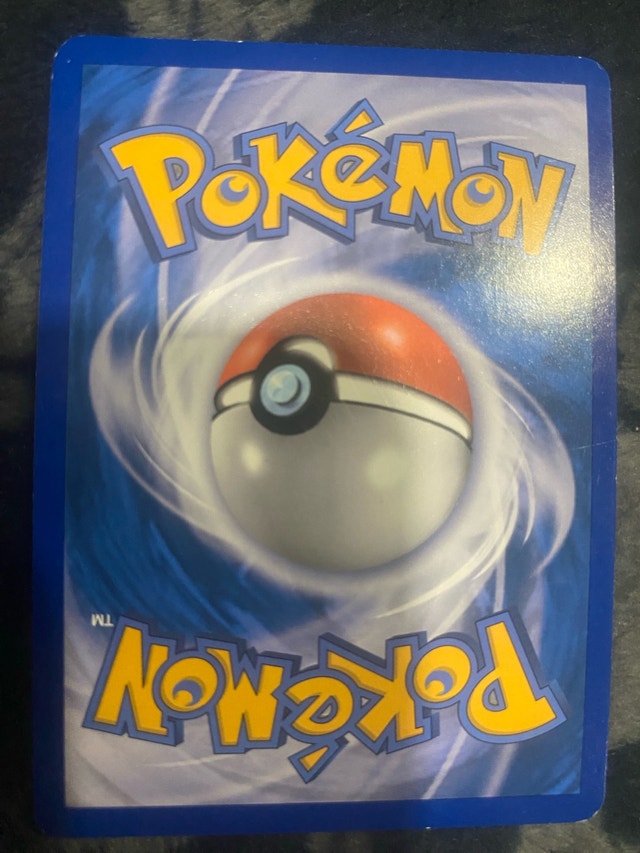 Latias Latios Nidoking Munchlax Pokémon Cards - photo 2