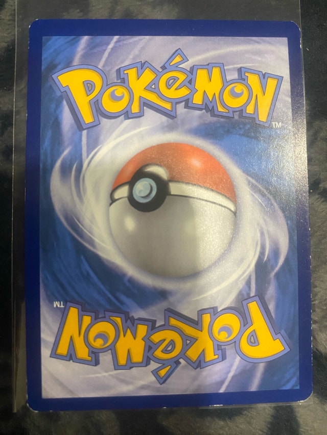 Latias Latios Nidoking Munchlax Pokémon Cards - photo 4