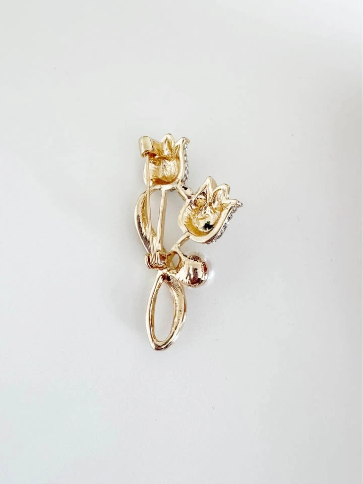 BRAND NEW Tulips Fashion Clothes Pin - photo 2