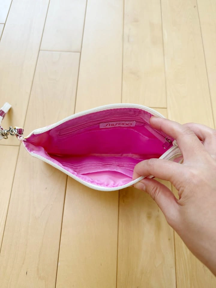 BRAND NEW Shiseido Makeup/Toiletry Bag - photo 3