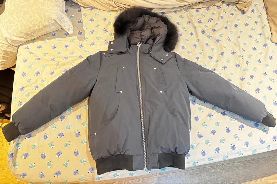 Black Moose Knuckles Original Ballistic Down Bomber XL Kids