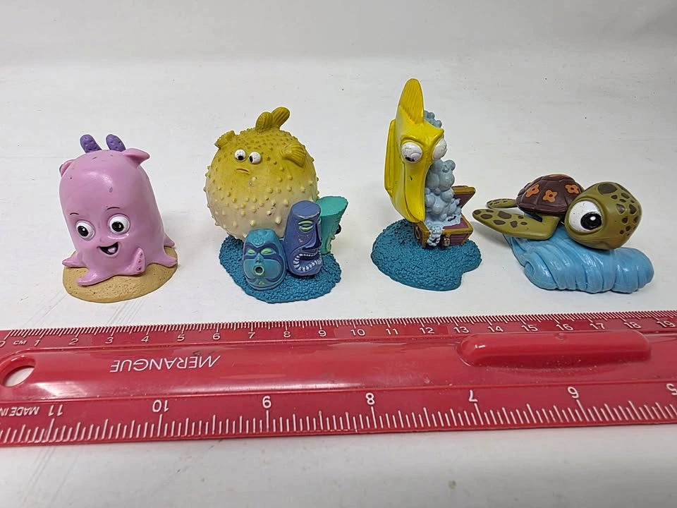 Vintage 2003 Disney Store Finding Nemo Solid PVC Figure Lot of 4