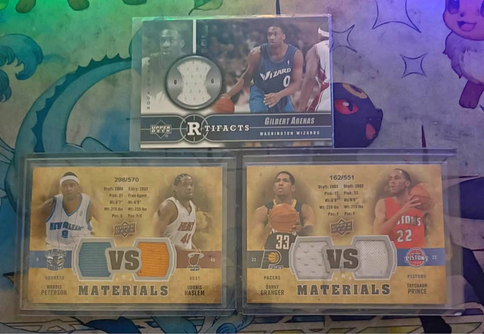 Patch / Relic Sports Cards (NBA, NHL, MLB, Wrestling, NFL, Goodw