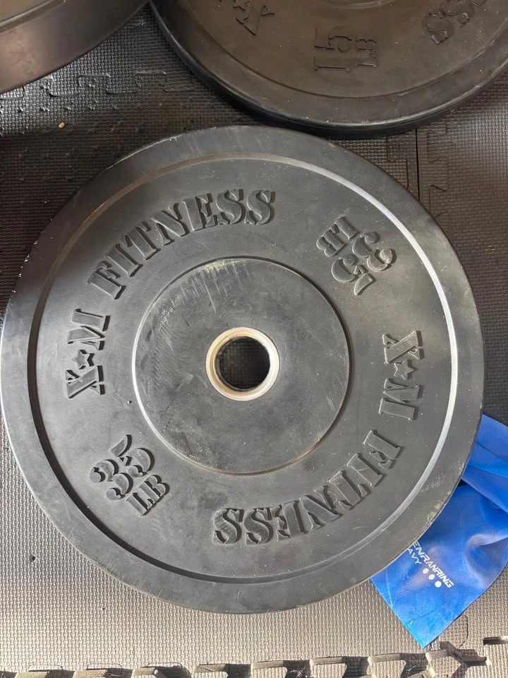 Ironax Power Rack with XM Fitness Bumper Plates and Bench - photo 2