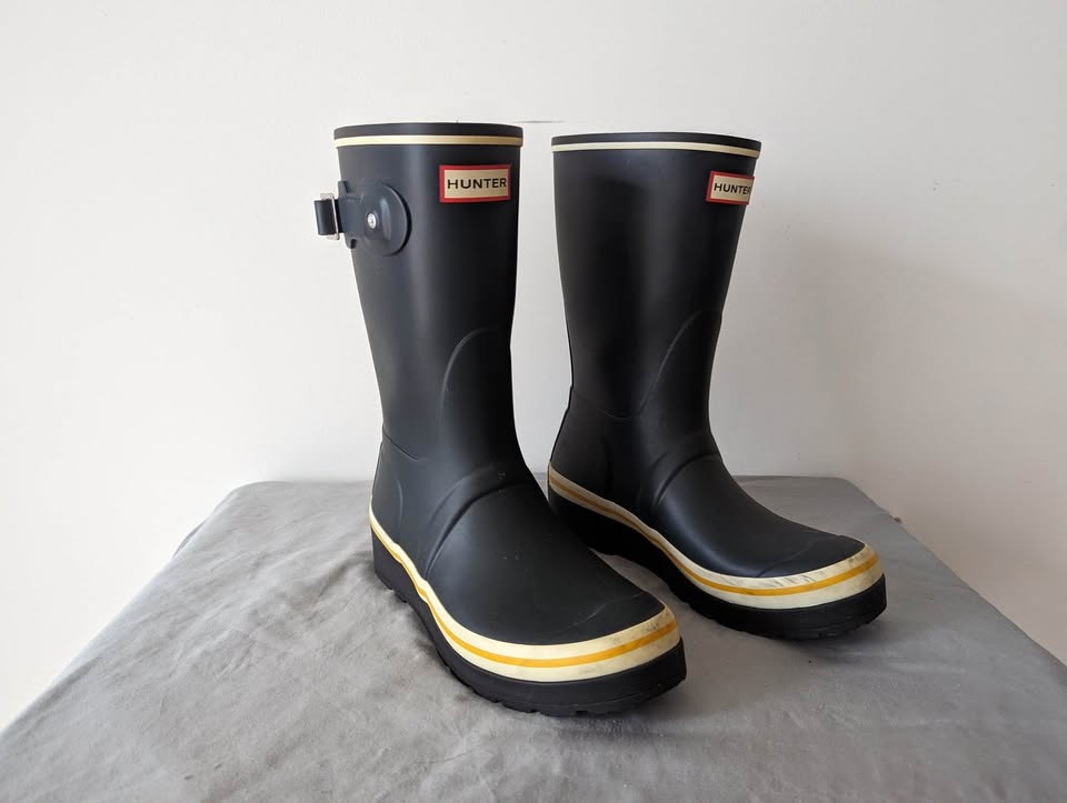 HUNTER Rain Boots Size US 8 W w/Insole & Socks - photo 2