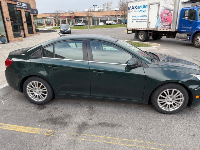 2015 Chevrolet Cruze - photo 2