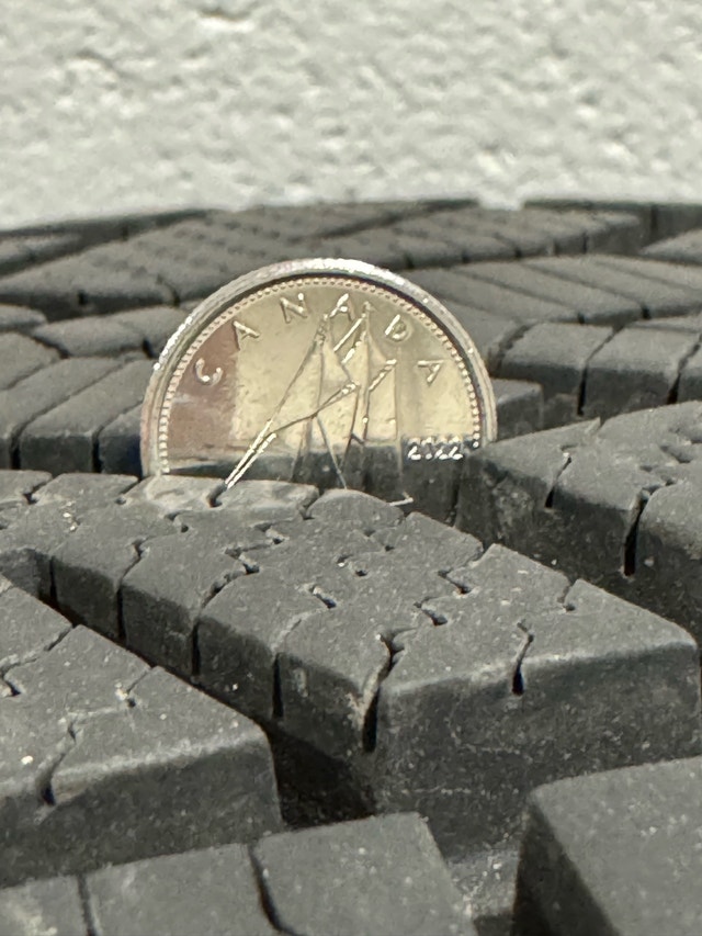 235/35 R 17 M&S Winter Tire on Rim - photo 3